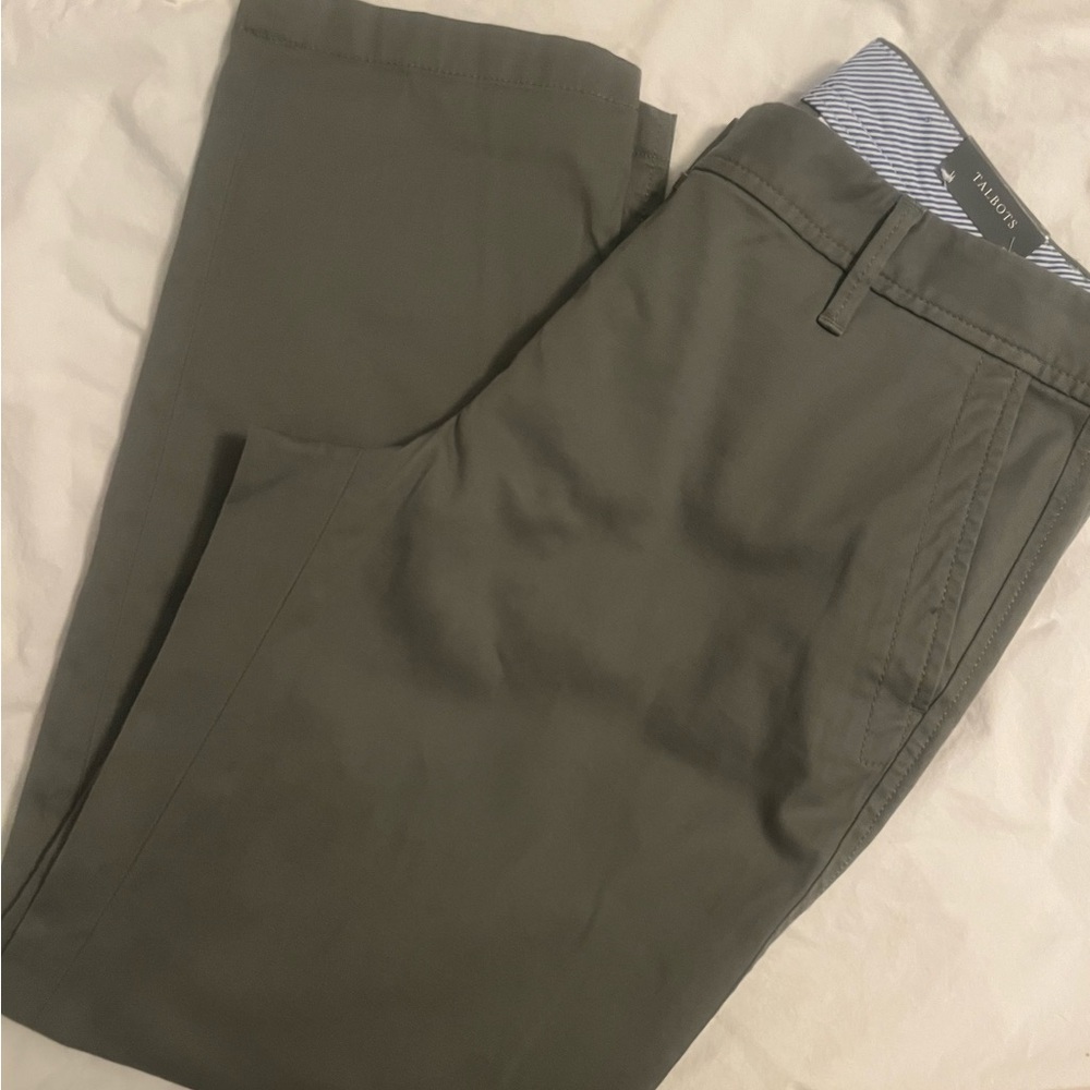 Talbots Women's gray relaxed chino Cropped Pants
